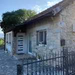 Kuca Za Iznajmljivanje Andrija Apartamento Ljubuški