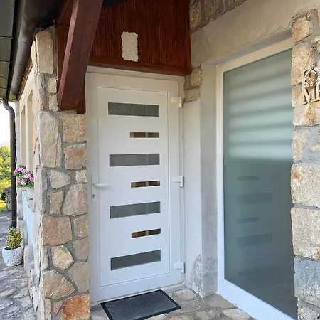 Kuca Za Iznajmljivanje Andrija * Ljubuski