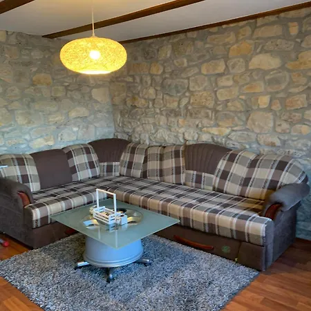 Kuca Za Iznajmljivanje Andrija * Ljubuski